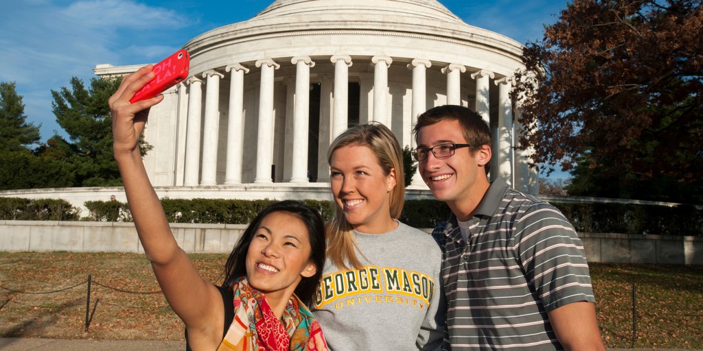 Mason Student Ambassadors visit Washington DC